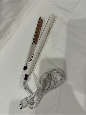 White Hair Straightener with Rose Gold Plates - CONAIR tested